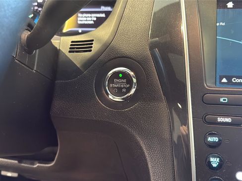 Used 2019 Ford Explorer Sport w/ Equipment Group 401A AWD/4WD image 23
