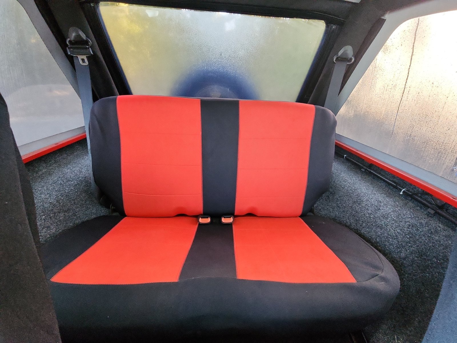 Used 2005 Jeep Wrangler Unlimited w/ Security Group AWD/4WD image 19
