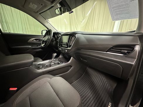 Used 2019 Chevrolet Traverse LS image 17