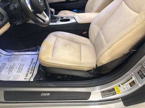 Used 2014 BMW Z4 sDrive28i RWD image 37