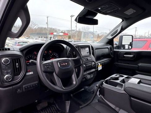 New 2026 GMC Sierra 3500 Pro w/ Convenience Package image 18