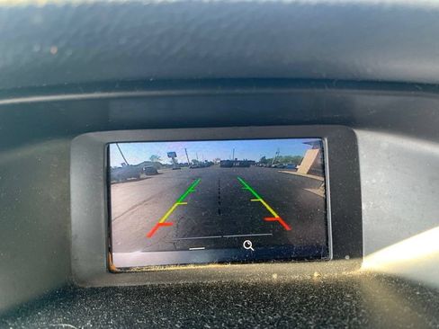 Used 2017 Ford Focus SE FWD image 39