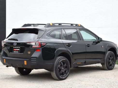 Used 2024 Subaru Outback Wilderness AWD/4WD image 5