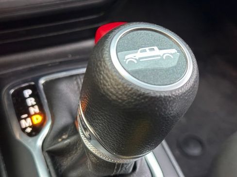 Used 2023 Jeep Gladiator Sport AWD/4WD image 26