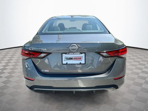 Used 2025 Nissan Sentra SV FWD image 9