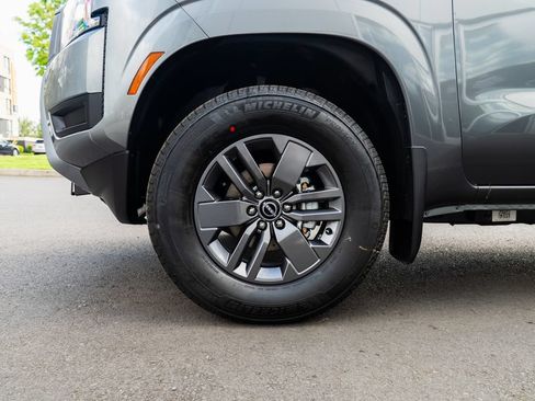 New 2026 Nissan Frontier SV w/ SV Convenience Package AWD/4WD image 7