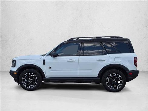 Certified 2024 Ford Bronco Sport Outer Banks w/ Tech Package AWD/4WD image 9