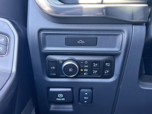 New 2026 Ford F150 Lariat w/ Equipment Group 501A Mid AWD/4WD image 15