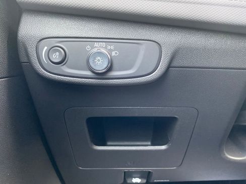 Used 2025 Chevrolet TrailBlazer LT image 29