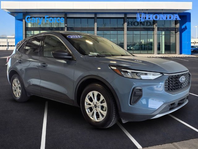 Used 2024 Ford Escape Active FWD image 1