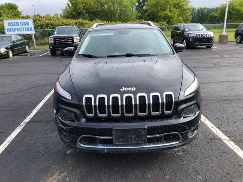 Used 2015 Jeep Cherokee Limited AWD/4WD image 2