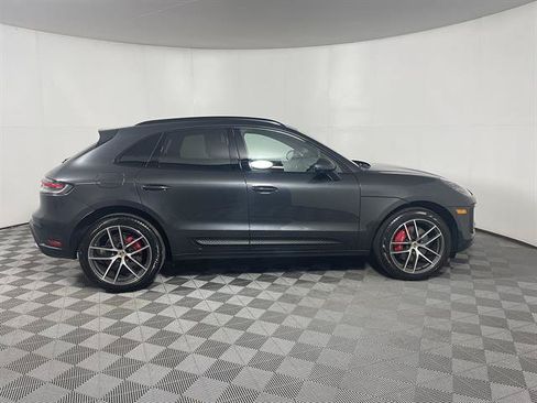 Used 2025 Porsche Macan S AWD/4WD image 8