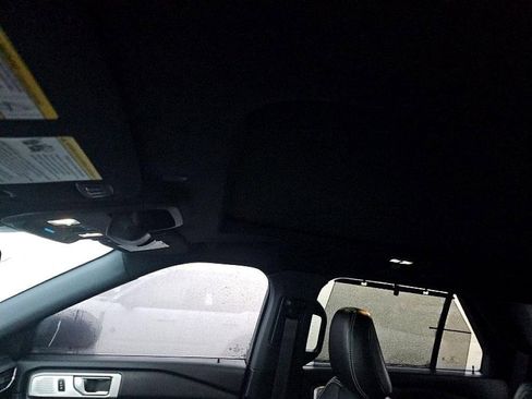 Used 2022 Ford Explorer ST w/ Equipment Group 401A image 7