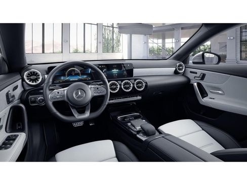 Certified 2022 Mercedes-Benz CLA 35 AMG 4MATIC image 3