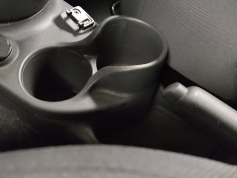 Used 2015 FIAT 500 Pop image 26