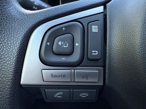 Used 2017 Subaru Forester 2.5i w/ Alloy Wheel Package image 11