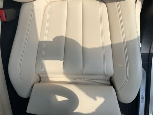 Used 2022 BMW X5 xDrive40i w/ Climate Comfort Package AWD/4WD image 32