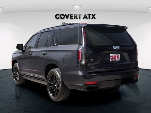 Used 2024 Cadillac Escalade Sport w/ LPO, ONYX Package image 6