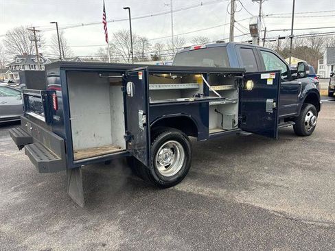 Used 2020 Ford F350 XL w/ Power Equipment Group image 10
