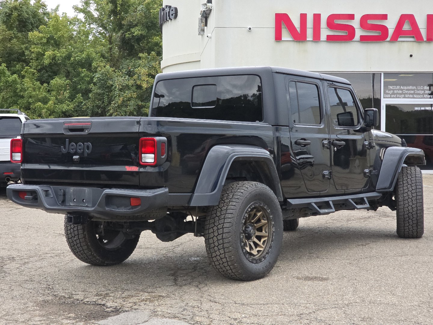 Used 2021 Jeep Gladiator Sport AWD/4WD image 19