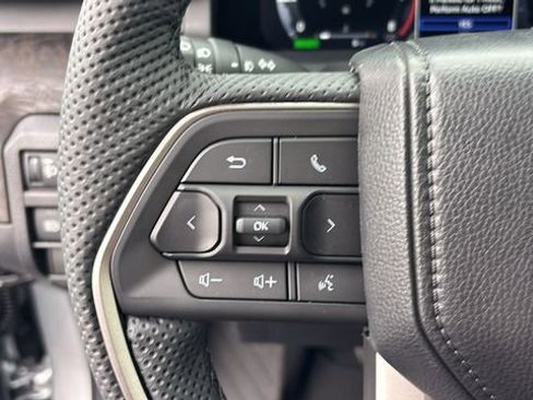 New 2025 Toyota Tacoma Limited image 17