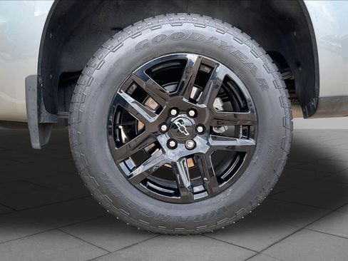 Certified 2025 Chevrolet Silverado 1500 RST RWD image 12