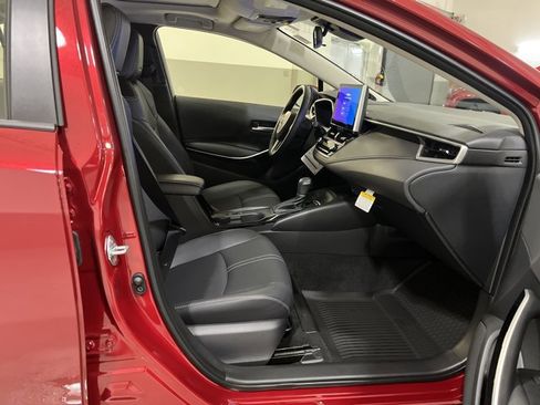 Used 2026 Toyota Corolla XLE image 36