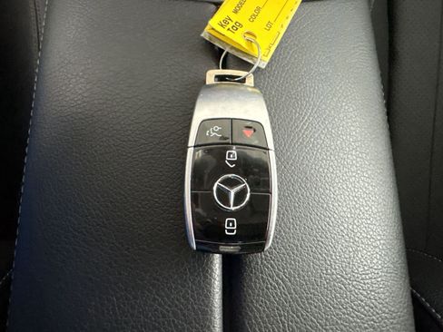 Certified 2018 Mercedes-Benz E 300 image 33