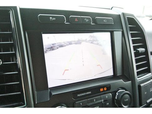 Used 2022 Ford F250 XLT w/ XLT Premium Package AWD/4WD image 25