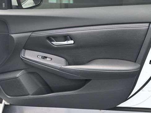 Used 2020 Nissan Sentra S image 33