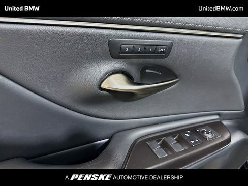 Used 2019 Lexus ES 350 w/ Accessory Package 2 image 3