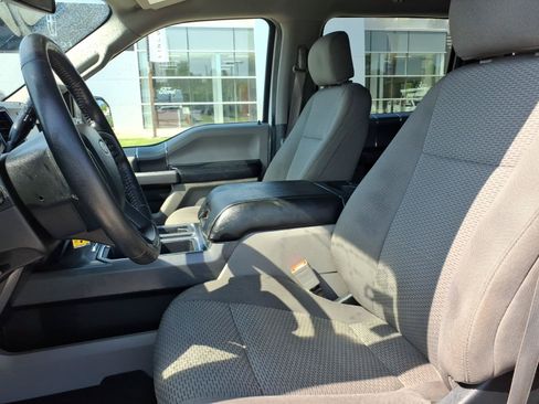 Used 2020 Ford F150 XLT w/ Equipment Group 302A Luxury AWD/4WD image 11