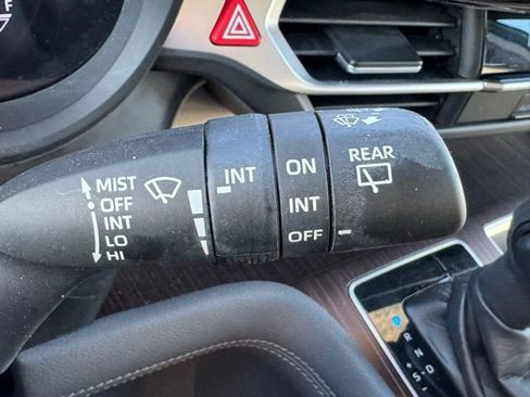 Certified 2022 Toyota Sienna LE AWD/4WD image 29