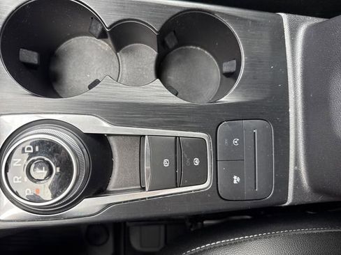 Certified 2022 Ford Escape SEL image 21