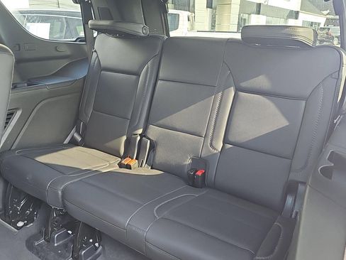 Used 2025 GMC Yukon Denali image 19