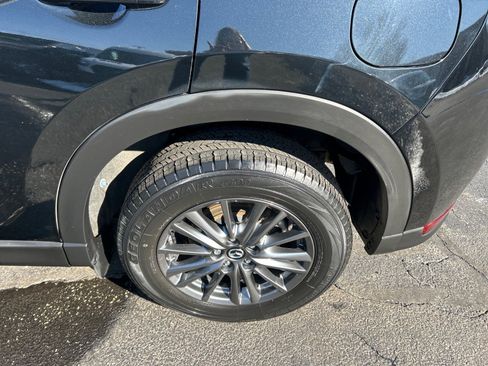 Used 2021 MAZDA CX-5 Touring image 29