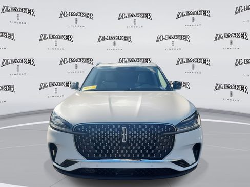 New 2026 Lincoln Aviator Premiere image 9