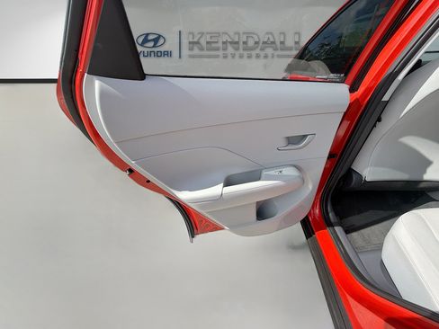 Used 2024 Hyundai Kona SEL w/ Convenience Package FWD image 23