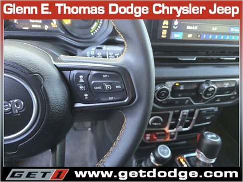 Used 2024 Jeep Wrangler Willys image 27