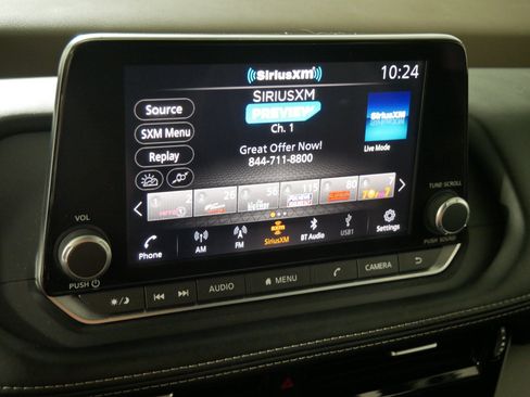 Used 2022 Nissan Rogue SV AWD/4WD image 22