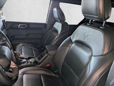 Used 2024 Ford Bronco Badlands AWD/4WD image 18