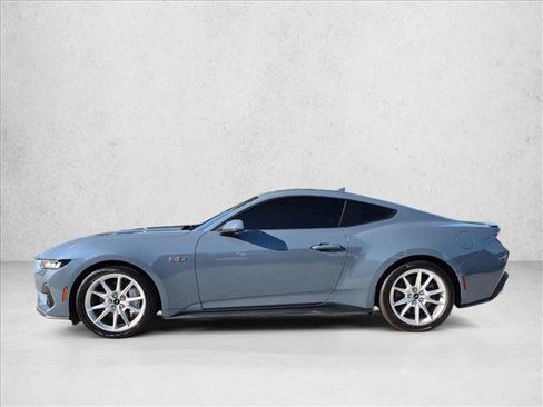 Used 2024 Ford Mustang GT Premium RWD image 9