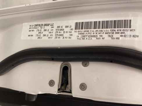 Used 2013 RAM 1500 Express AWD/4WD image 34
