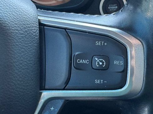 Used 2020 RAM 1500 Laramie AWD/4WD image 21