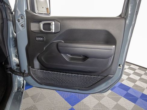 Used 2024 Jeep Wrangler Unlimited Sport AWD/4WD image 14