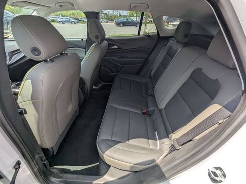 Used 2024 Chevrolet Trax ACTIV w/ Driver Confidence Package FWD image 10
