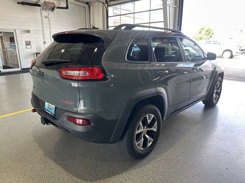 Used 2014 Jeep Cherokee Trailhawk w/ Comfort/Convenience Group image 5