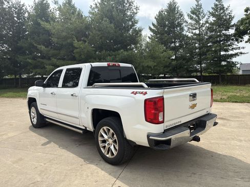Used 2018 Chevrolet Silverado 1500 LTZ w/ Sport Package AWD/4WD image 21