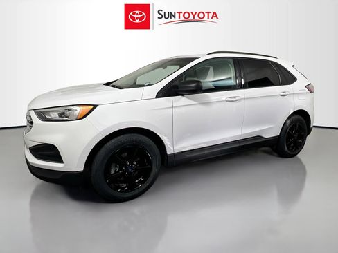 Used 2020 Ford Edge SE image 9