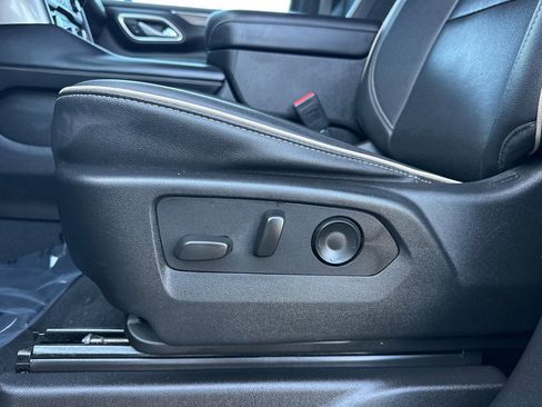 Used 2024 Chevrolet Tahoe Premier image 13